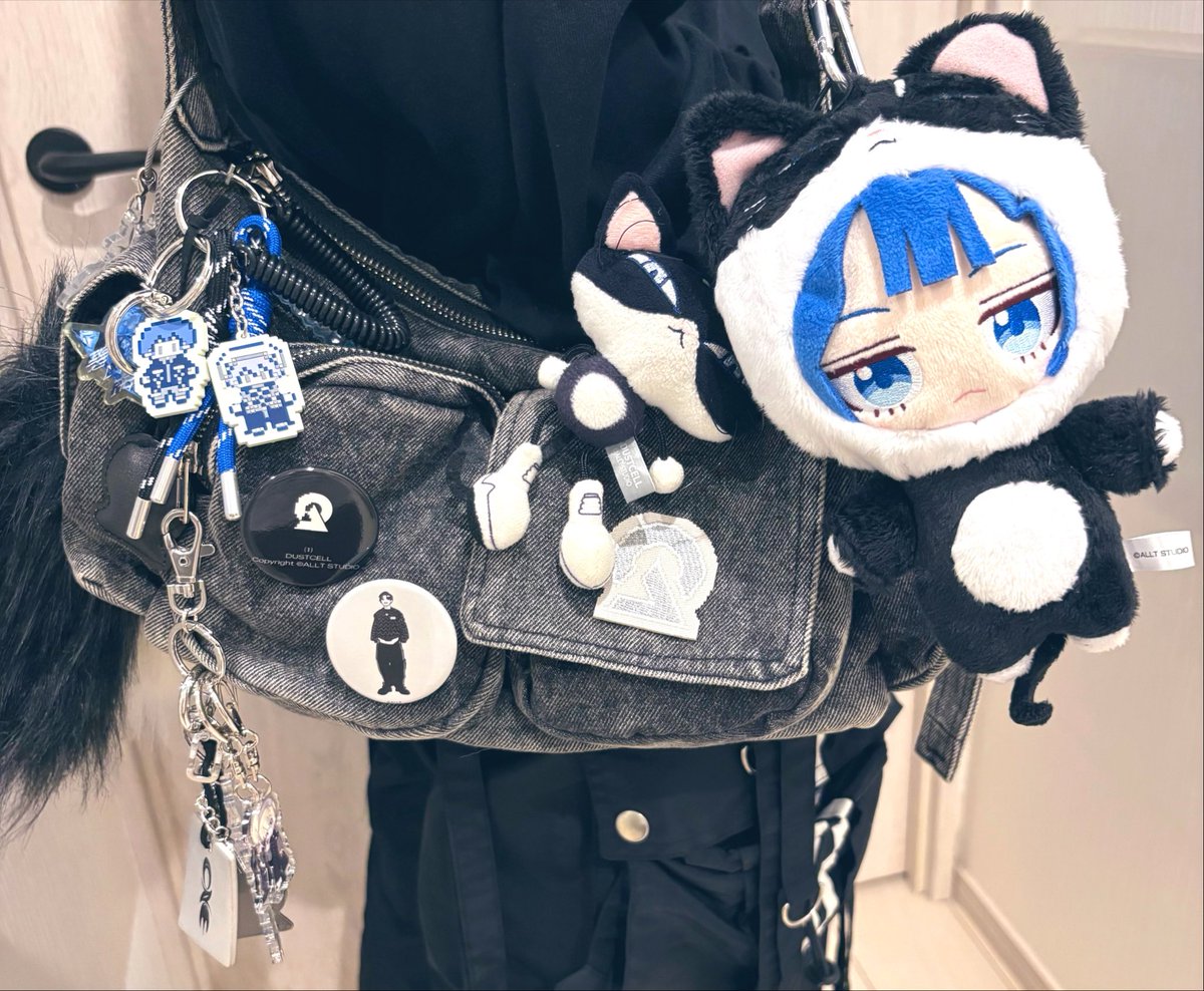miro_cell's tweet photo. #DCGOODS https://t.co/WMvq553qkK