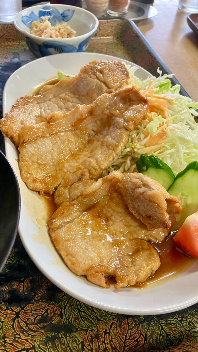 in04763884's tweet photo. #焼肉定食 #チャーハン 美味♪
#仙台 #秋保町 #渡辺食堂 https://t.co/owIrPOjECT