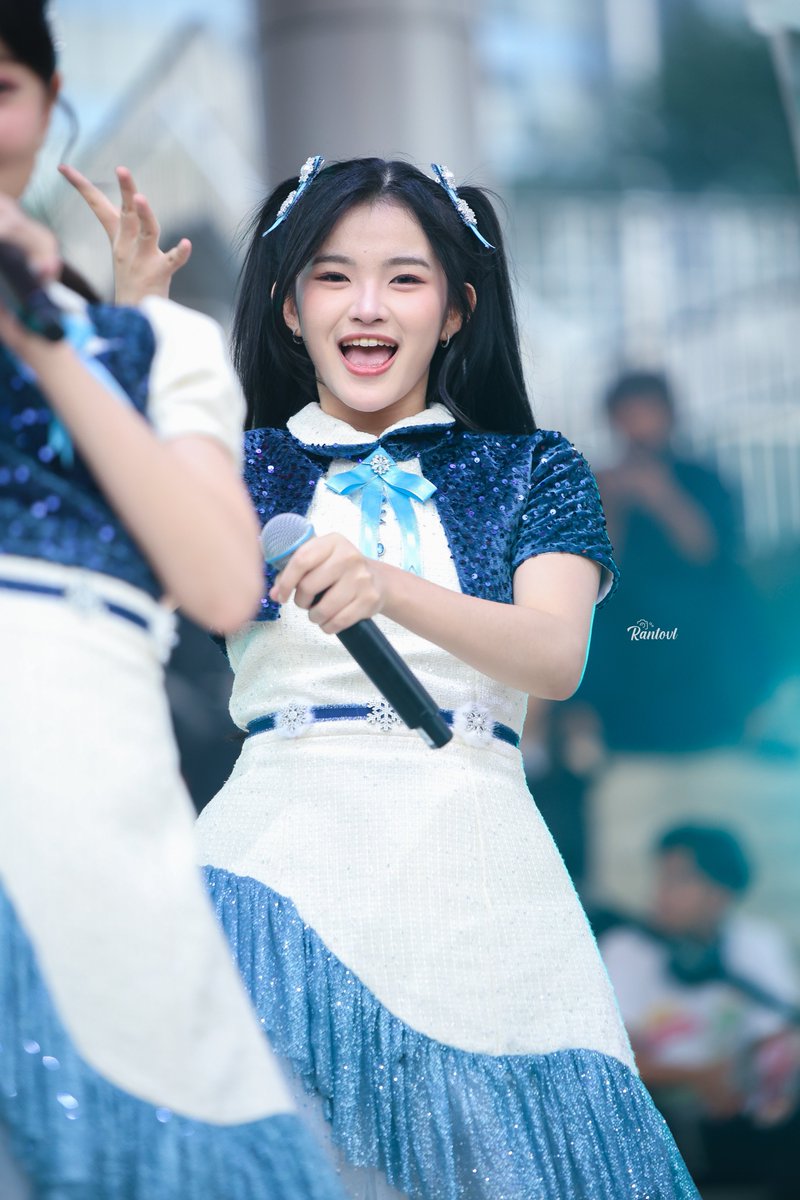 Rantovl's tweet photo. 090826 Erine @CErine_JKT48 🐣😄 https://t.co/eqOauXODcb