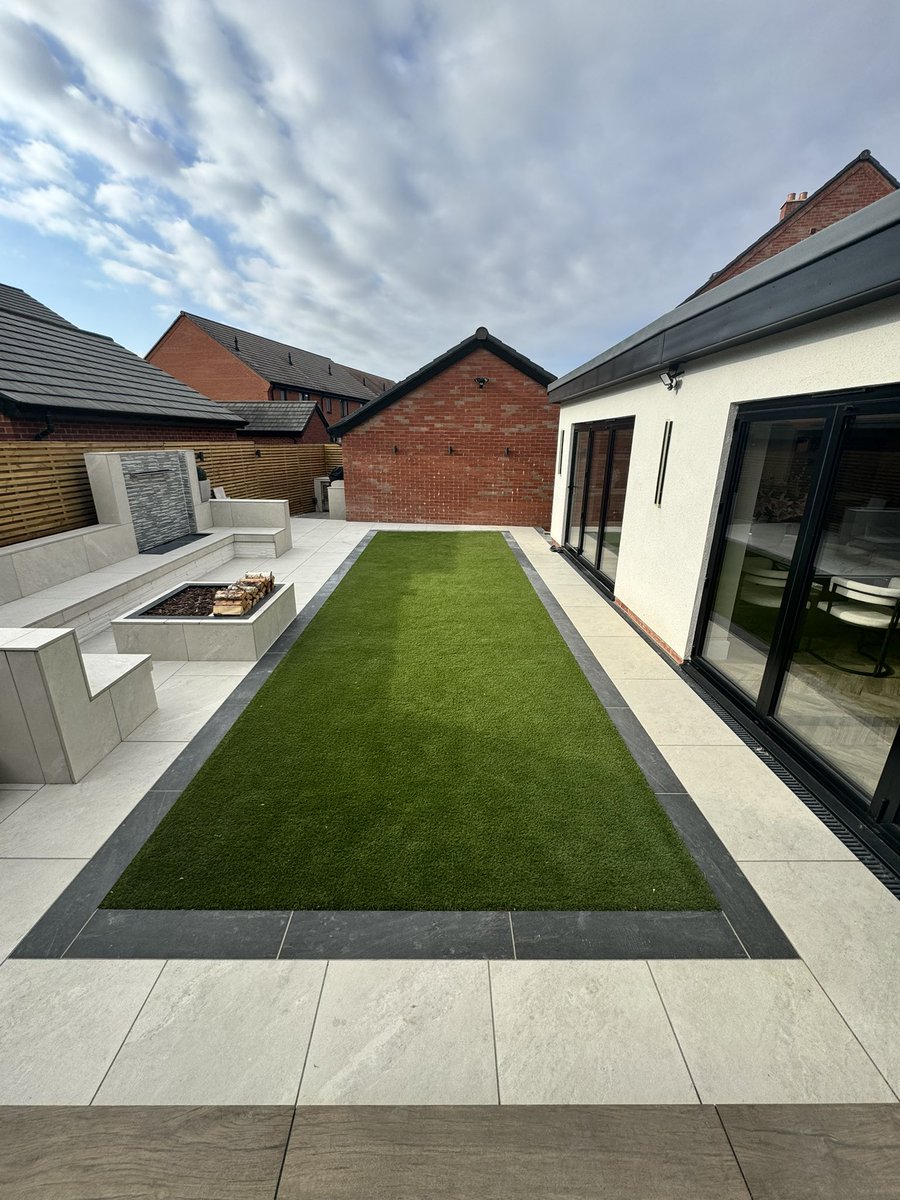 Noeldavidbuild's tweet photo. Latest project completed #kitchenextension &amp; #landsacping https://t.co/VOlG73p1Bd