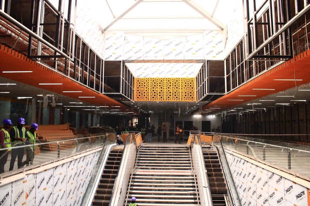 india_plus_'s tweet photo. Just a metro station. 🚇

📍Agra Metro, UP, India 🇮🇳 https://t.co/gZr2VcrMou
