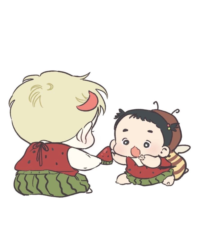 blepymewmew's tweet photo. The oldest one just loves sharing with his little sister https://t.co/fEvSG7NiGR