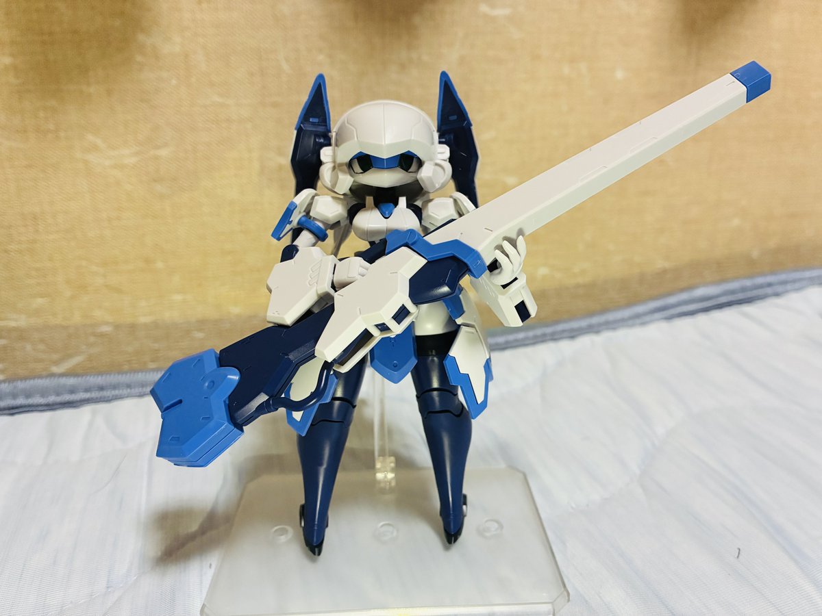 ep3_ebisimple's tweet photo. バスターメイデン素組完成_(┐「ε:)_
アンテナ部を立てるのと寝かせるので大分イメージ変わるね。
カッコ可愛いの好きだわー。
#バスターメイデン
#キャビコ https://t.co/ToAPldflJ2