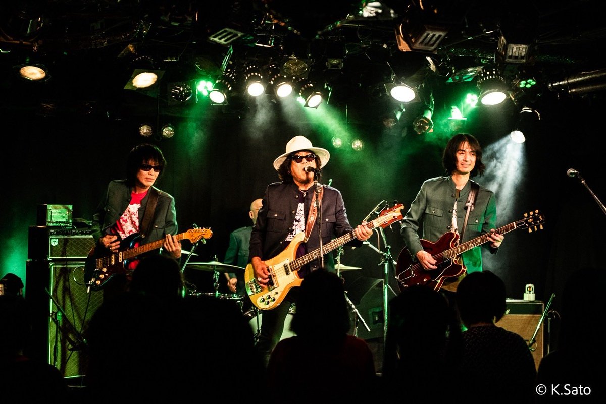 Magicalsixx's tweet photo. ちょいと遅くなりましたが先日はキタくんの50th BDイベントでした！

俺のここ最近の音楽活動では1番一緒に行動を共にしてるバンド仲間なのでこういう形でお祝い出来て良かった♪

こらからもずっと俺の元で宜しくね〜！

次回は20日La.mama、その後博多で2デイズCB&amp;ZEROでMagical Sixx &amp; Majixx演り〼 https://t.co/4lfgcZJNA6
