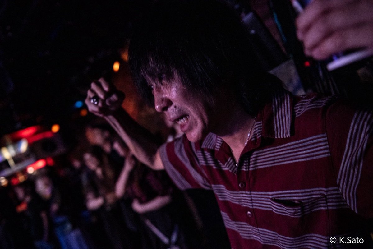 Magicalsixx's tweet photo. ちょいと遅くなりましたが先日はキタくんの50th BDイベントでした！

俺のここ最近の音楽活動では1番一緒に行動を共にしてるバンド仲間なのでこういう形でお祝い出来て良かった♪

こらからもずっと俺の元で宜しくね〜！

次回は20日La.mama、その後博多で2デイズCB&amp;ZEROでMagical Sixx &amp; Majixx演り〼 https://t.co/4lfgcZJNA6