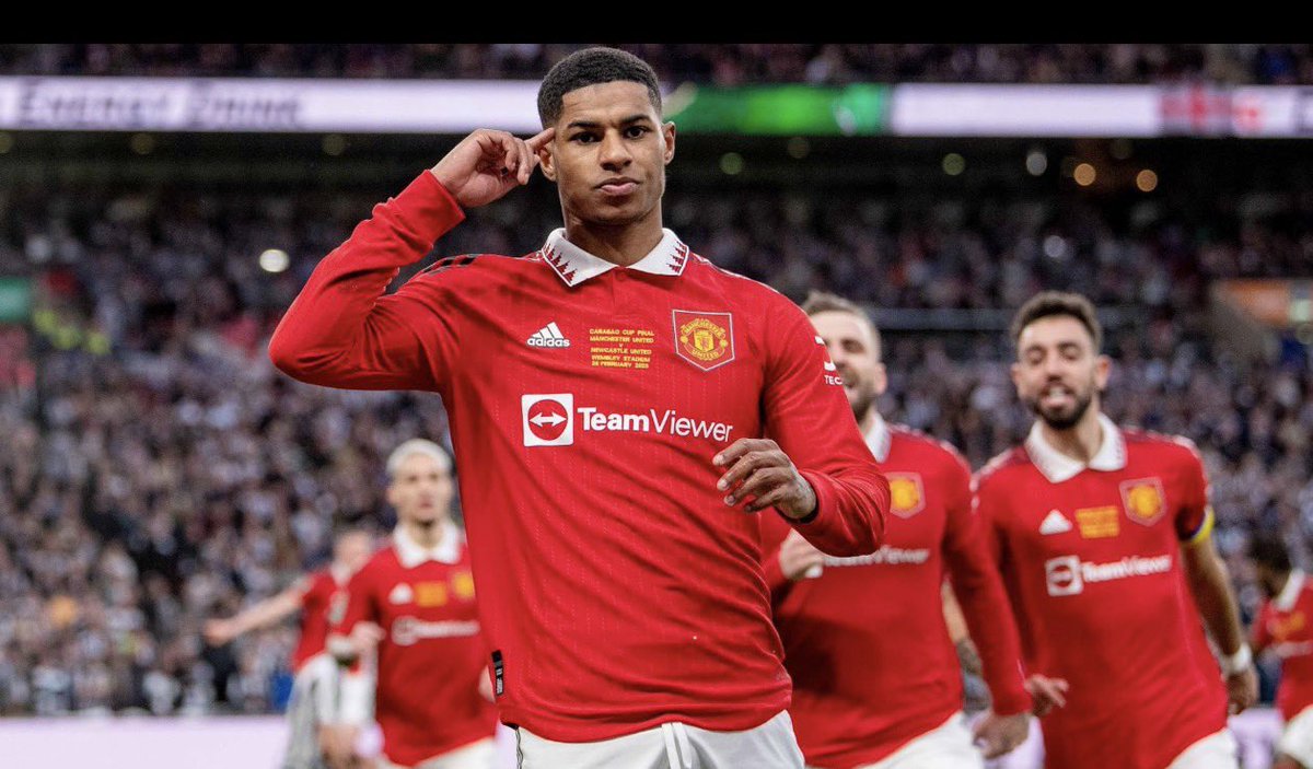 UnitedReportHQ's tweet photo. The most productive campaign of Marcus Rashford’s career came in 2022/23 - 30 goals and 9 assists across all competitions. 🔥

Can Michael Carrick get Rashford back to that level?

Because if he does… 👀

Manchester United could have a VERY dangerous player on their hands again. 🔴 #mufc