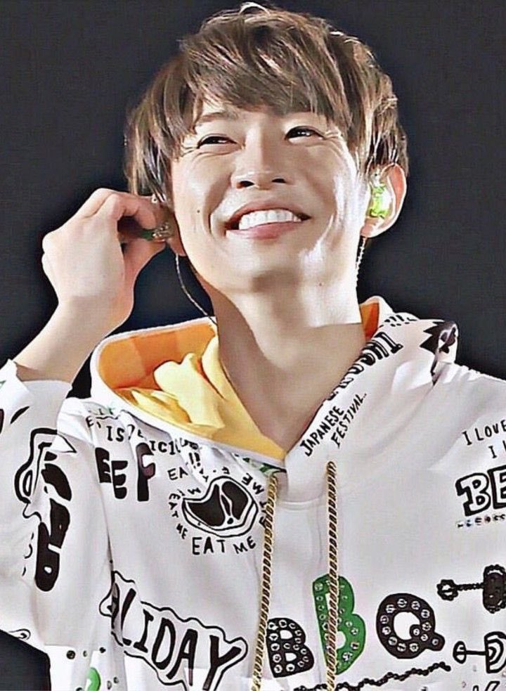 ma_angel___'s tweet photo. 嵐の相葉雅紀がいないこの世界線生きる価値あるのかな、という謎の虚無モード突入 https://t.co/w9DIuOnWmS