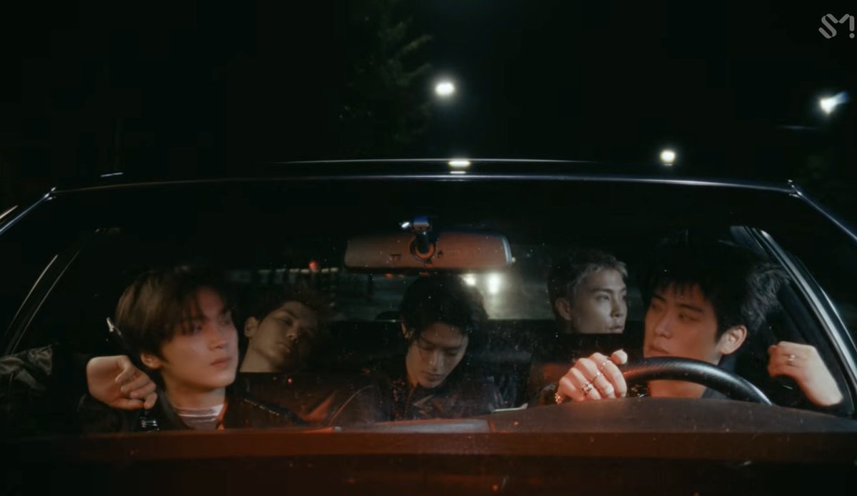 uendyand's tweet photo. #NCT127_Piñata   ジェヒョンさんの運転姿からしか摂れない栄養素ある。最高 https://t.co/Cq0oDlWAOu