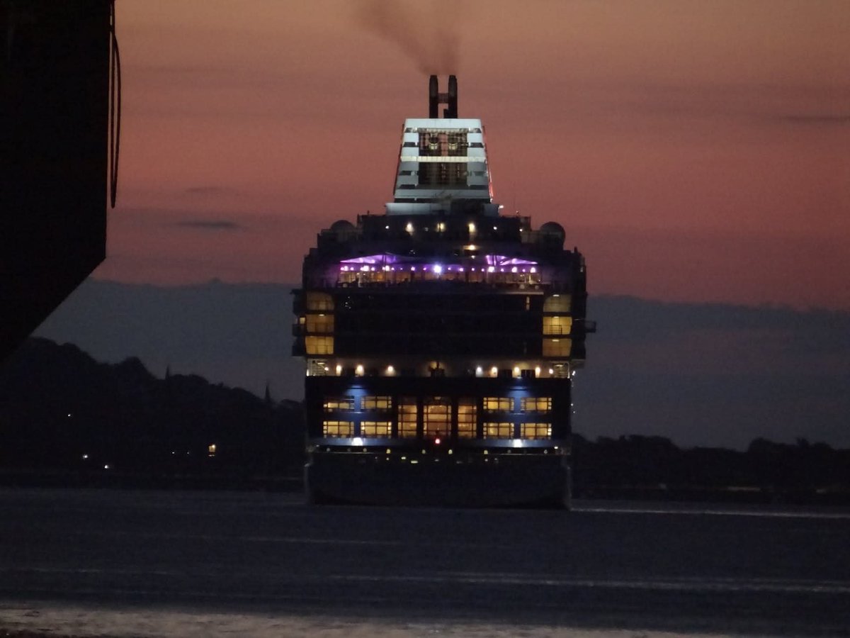 nauticallyspeak's tweet photo. On this day - 11th August 2021 Marella Cruises #MarellaExplorer2 made her second visit to Dundee and what an amazing arrival she made.
#dundee #cruiseship #earlymorning #nauticallyspeaking https://t.co/V78KNAjqBH