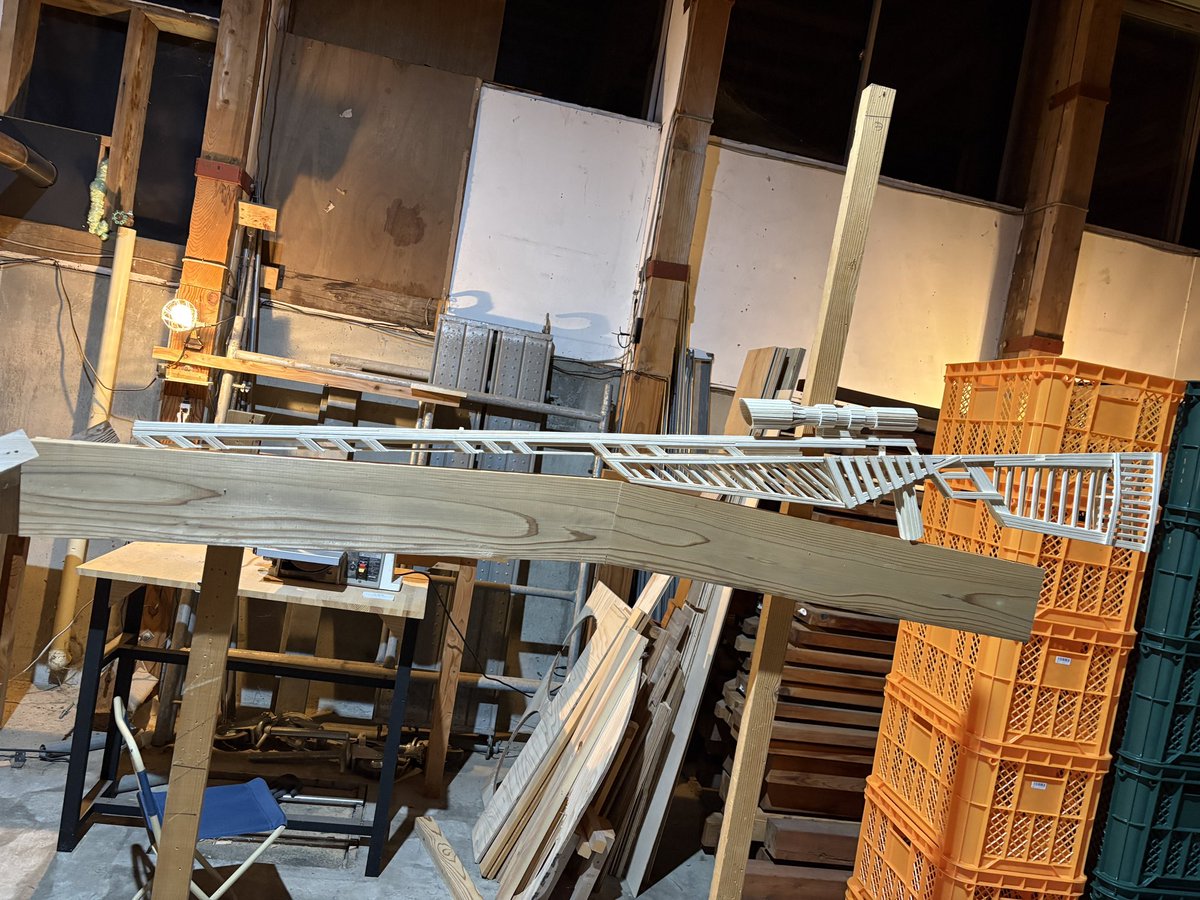 scrapanimal's tweet photo. 本気な割り箸鉄砲作ってみました
イベントで子供たちと遊ぶのに秘密兵器なノリで大人の本気を見せつけてます🎯 https://t.co/1LYrsGLGkc