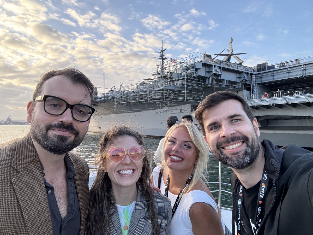 timsoulo's tweet photo. A few of my favourite photos from @Ahrefs Evolve San Diego 2025. ❤️ 

I met so many awesome people, who I typically only see online: @Kevin_Indig, @markwschaefer, @emilykramer, @gaetano_nyc, @devinemily, @JHTScherck, @CarrieRosePR and many-many-MANY others.

It was EPIC!!!!

- Did you attend? → Click “Like”
- Wanna join the next one? (12-13th October) → Click “Like” and…

…get your ticket at ahrefsevolve DOT com