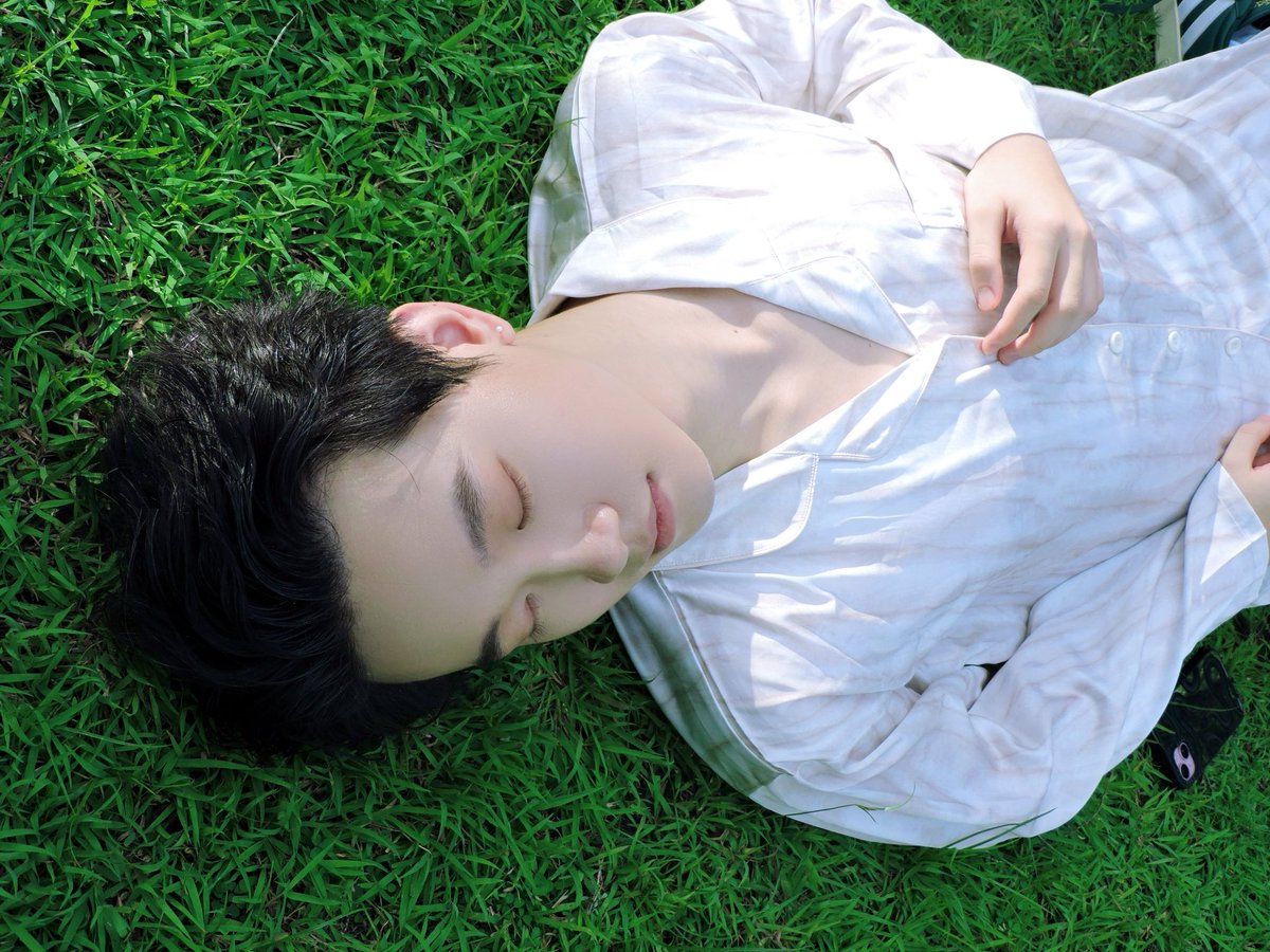 SimMmoN_L's tweet photo. New pajama product photoshoot

Pajamas from：@Foamdream_Offi 

#นายแบบ #model #ไทยบ้าน #กทม #photoshoot #fashion #photography #photographer #asianmodel #asianboy https://t.co/3db64DvONx