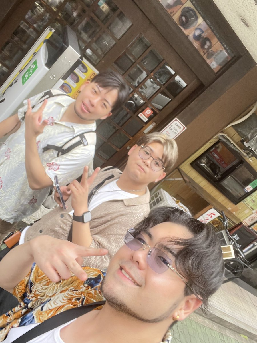 sashimi_1451's tweet photo. BOOBOO名古屋&amp;大須観光めっちゃ楽しかった！！みんな一緒に遊んでくれてありがとね！！ただ千葉県民には愛知県の酷暑はかなりきつかったw https://t.co/SREZdHt9KK
