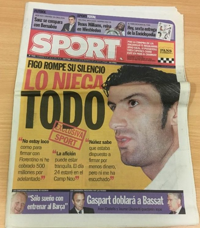 CrusherFCB's tweet photo. @Escobarich @JijantesFC Lo de Figo no tiene nada que ver; fue una rata hasta el último día mintiendo y diciendo por los medios que era todo mentira, que él se quedaba con el Barça, para luego ser presentado con el Madrid. Además, siendo capitán del equipo. Julián lleva yendo de cara desde hace meses. https://t.co/5ebaG1oGH4