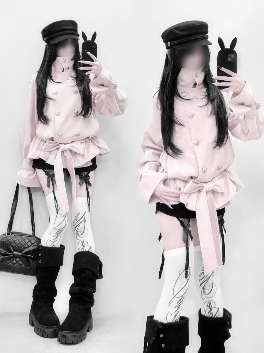 mm4dollnc's tweet photo. ♡*.+ 𝑂𝐿𝐼𝑉𝐸 𝑑𝑒𝑠 𝑂𝐿𝐼𝑉𝐸 ♡*.+
うすぴんくいろのトレンチ珍しくて可愛い(՞っ ̫ _՞)♡
ペプラムシルエットで着るだけでトレンド感ゲッ㌧♪

✍︎ペプラムトレンチコート ¥9,900(税込)
   明日8/12(水)12時パルクロにて予約start.ᐟ
https://t.co/648RrR8IDh  #pr https://t.co/CY6W4zJYEV