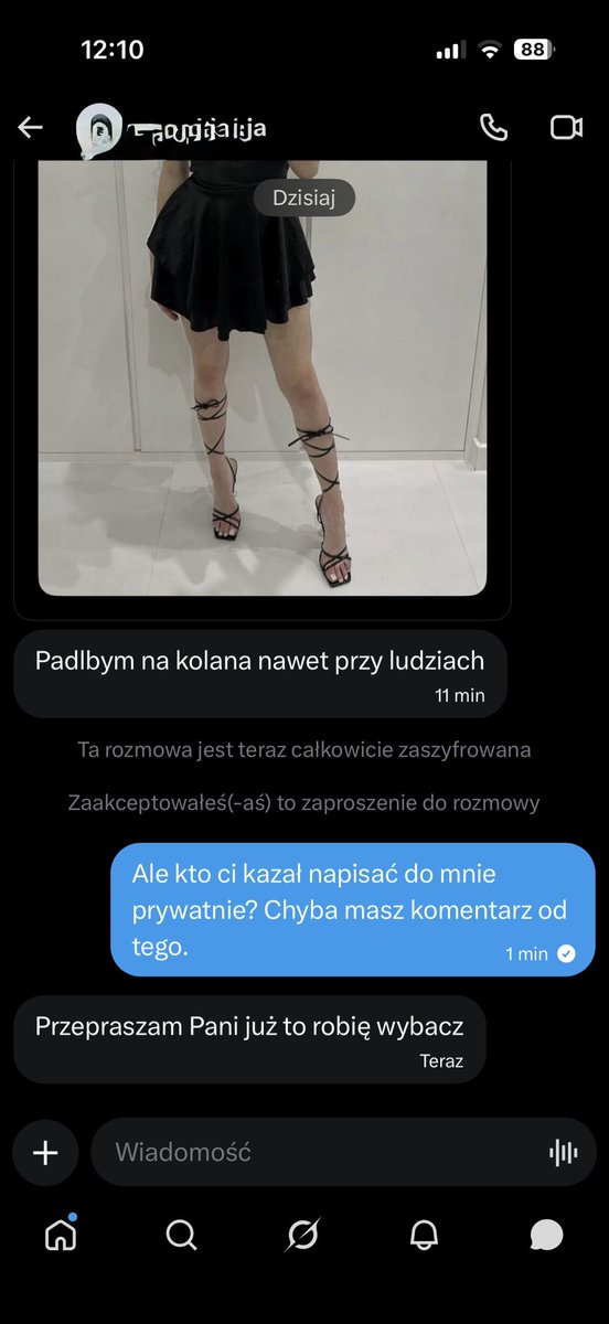 dalekodciebie's tweet photo. Głupek 🥲

#domination #femdom #femboy #feetfetısh #feet #worshipfeet #slave https://t.co/ce76GWGAeh