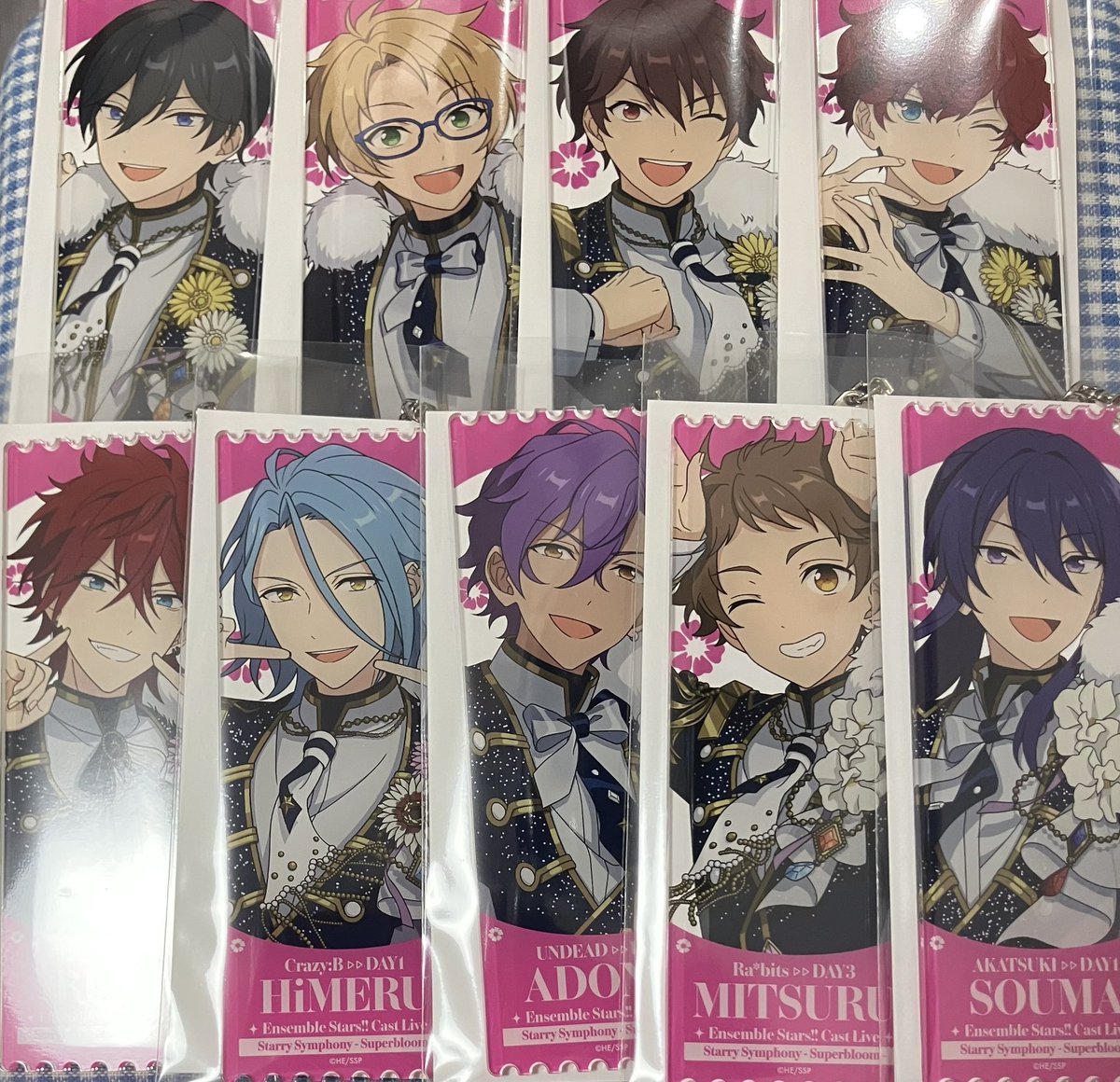 k21_chii's tweet photo. 【交換】あんスタ　アニカフェ　スタフォニ
チケット風キーホルダーコレクション　キーホルダー
譲）★北斗、真、★千秋、⭐︎一彩、⭐︎燐音、★HiMERU、アドニス、光、颯馬
求）紅郎、嵐、⭐︎零、鉄虎、★真緒、★ニキ

⭐︎は⭐︎のみ
★は⭐︎か★のみ

手渡しは8/14昼頃、15夕方に天王寺 https://t.co/8XVuR4UXIi