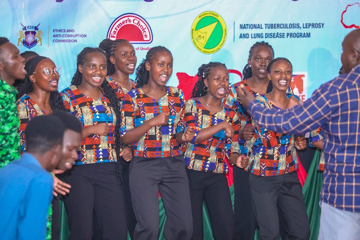 CBKKenya's tweet photo. Kilimambogo Teachers Training College entertaining guests and learners with the #CBKAt60 sponsored set-piece at the Kenya Music Festival Finalists Concert at Kibabii University https://t.co/oDB25f2pBb