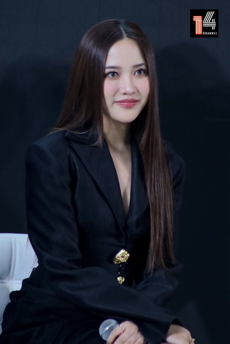 fourteenchannel's tweet photo. "ฟรีน สโรชา" ร่วมงานแถลงข่าวเปิดตัว PROJECT DUO ONE ในงาน "DUO ONE : TWO SOULS, ONE DREAM PRESS CONFERENCE 718015 Chemistry Reality Show"✨

#PROJECTDUOONEPresscon
#PROJECTDUOONExFreenBecky
#PROJECTDUOONExFreen

#ฟรีนเบค #FreenBecky
#srchafreen 
#แถลงข่าวเปิดตัวPROJECTDUOONE https://t.co/P5j9zB34fH