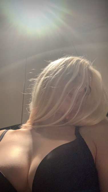 GoddessAgatka's tweet photo. 10 był? wypłata jest? to trzeba podoić frajerów, zapraszam do Pani, czat zaczynamy od bliczka na 20zł :))) 
#findom #femdom #blik https://t.co/1Z9RvcX8HE