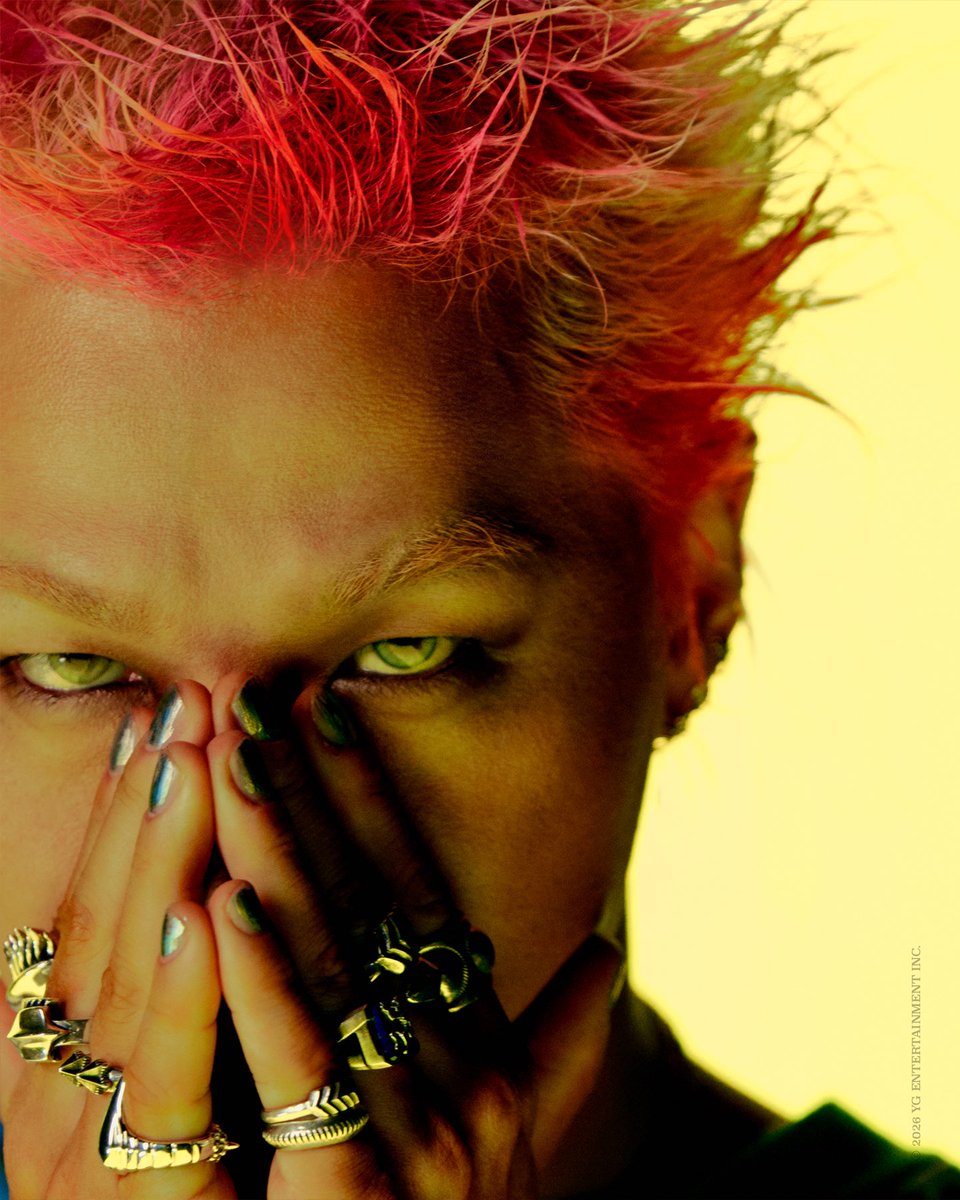 YG_GlobalVIP's tweet photo. [BiiiG] VISUAL PHOTO - iii ver.

2026.08.19. 6PM (KST)

Pre-Save Now.
: https://t.co/JsL7qwOEEi

#BIGBANG #빅뱅 #TAEYANG #태양 #DigitalSingle #BiiiG #YG https://t.co/dgdCBEoP90
