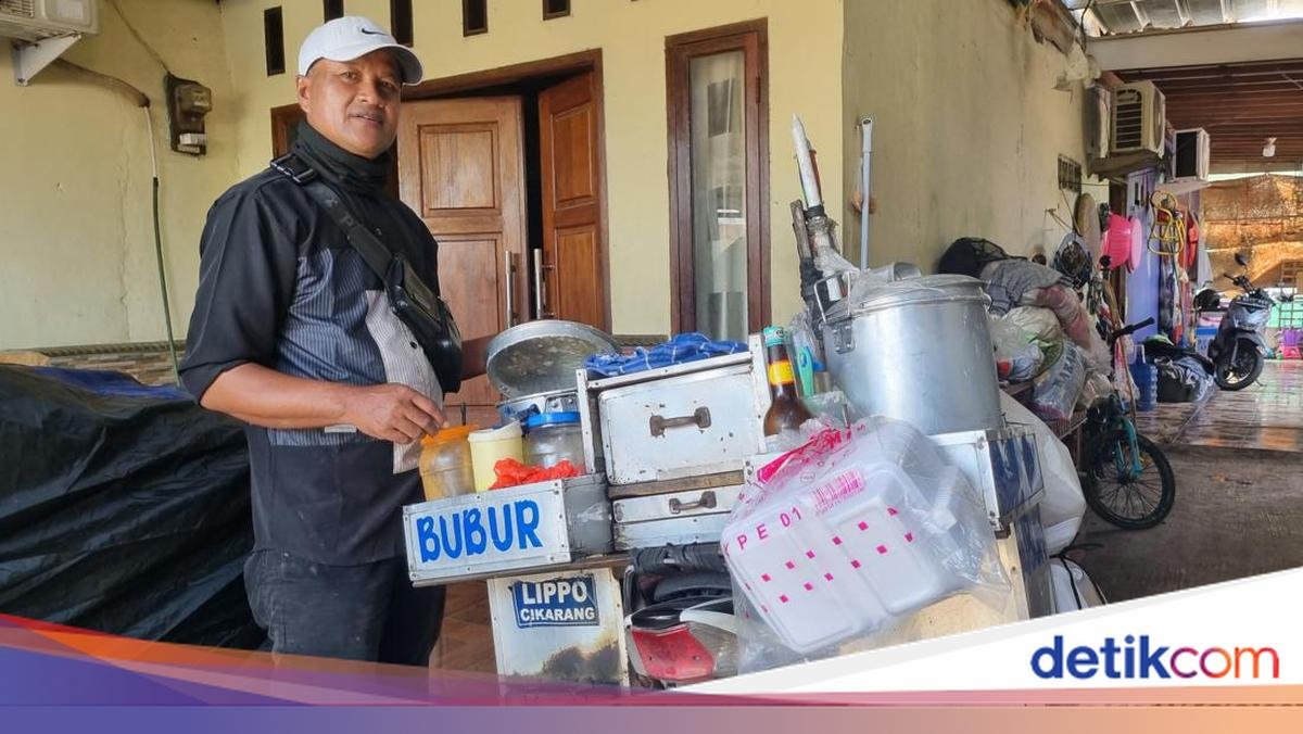 LambeSahamjja's tweet photo. pelajaran dari bubur racing mamang tambun:
- 100 pedagang bubur dari tambun tancap gas naik motor jam 3 subuh nempuh 45 km ke jakarta
- bukan cuma cari duit 
- tapi juga demi nyediain sarapan buat ribuan pekerja jakarta
- satu pedagang bawa 130 porsi x rp12 ribu = 1,56 juta per hari
- dikali 100 pedagang total perputaran uang 156 juta per hari di kampung itu
- semua bumbu dan bahan baku disuplai terpusat dari ruko warga sendiri
- anak-anak muda bangga nerusin usaha dari generasi kakek-buyut mereka
- prinsip mereka bebas gak disuruh-suruh 
- kayak di pabrik hasilnya kerasa buat keluarga
- pelajarannya rezeki dijemput bukan ditunggu dan kerja keras kasih kebebasan
- pagi jualan bubur
- siang mereka bisa mancing