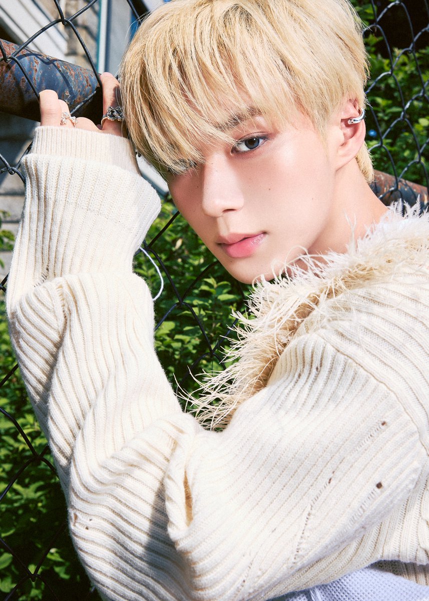 ALD1__JUNSEO's tweet photo. ALPHA DRIVE ONE 2ND MINI ALBUM 'UNBREAKABLE : 少年BEAST' Concept Photo 3 ‘Hissing’

ALPHA DRIVE ONE (알파드라이브원) 2ND MINI ALBUM 【UNBREAKABLE : 少年BEAST】
➫ 2026.08.24 6PM (KST)

🏎️ https://t.co/0sYQFsgeUU

#ALPHADRIVEONE #알파드라이브원
#김준서 #KIMJUNSEO https://t.co/A7sW71yM5m