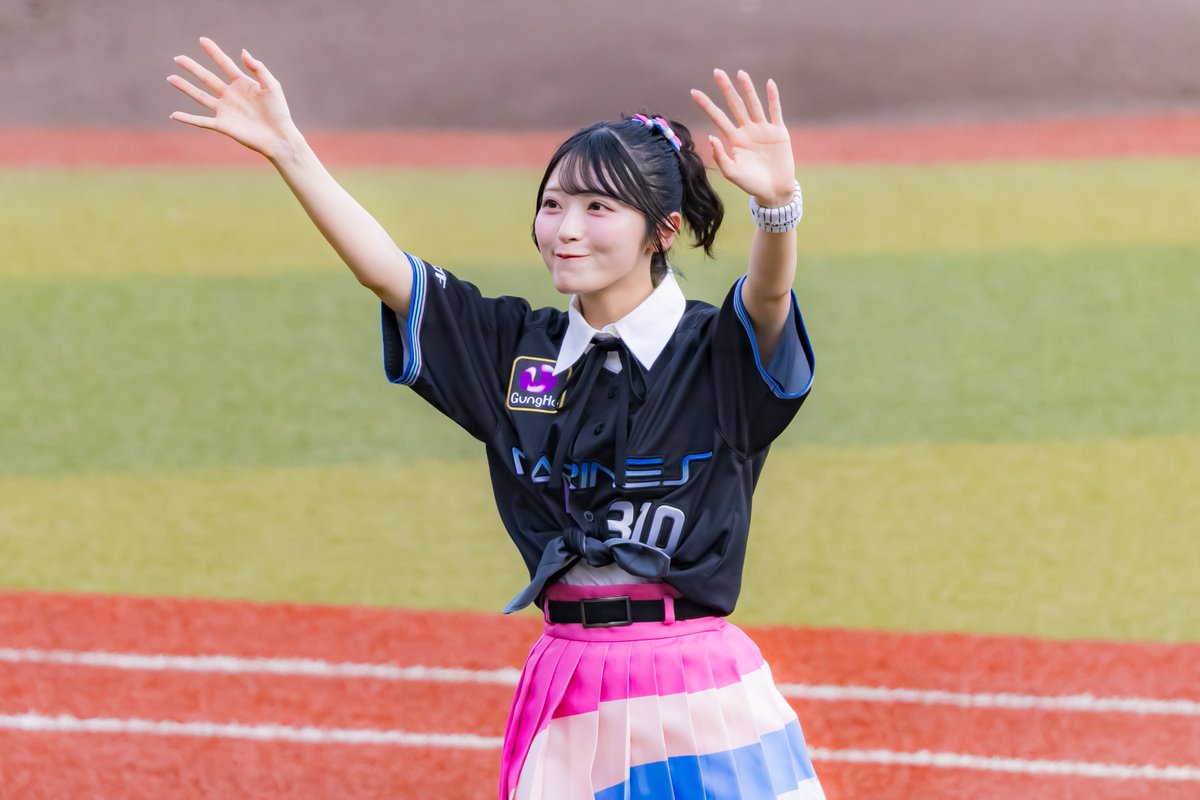 da1hnm's tweet photo. 8/9 at ZOZOマリンススタジアム
オリックスと #AKB48 ファンの友人に誘われ、観に行ったロッテファン（パ・リーグなら）の私ですが、出会ってしまいました、推したい人（#佐藤綺星 さん）に。しかもロッテファンとのこと。
10年以上ぶりに戻ることになりそう。
@airi_sato0624 
#あい活 https://t.co/D1fsUdCLBK