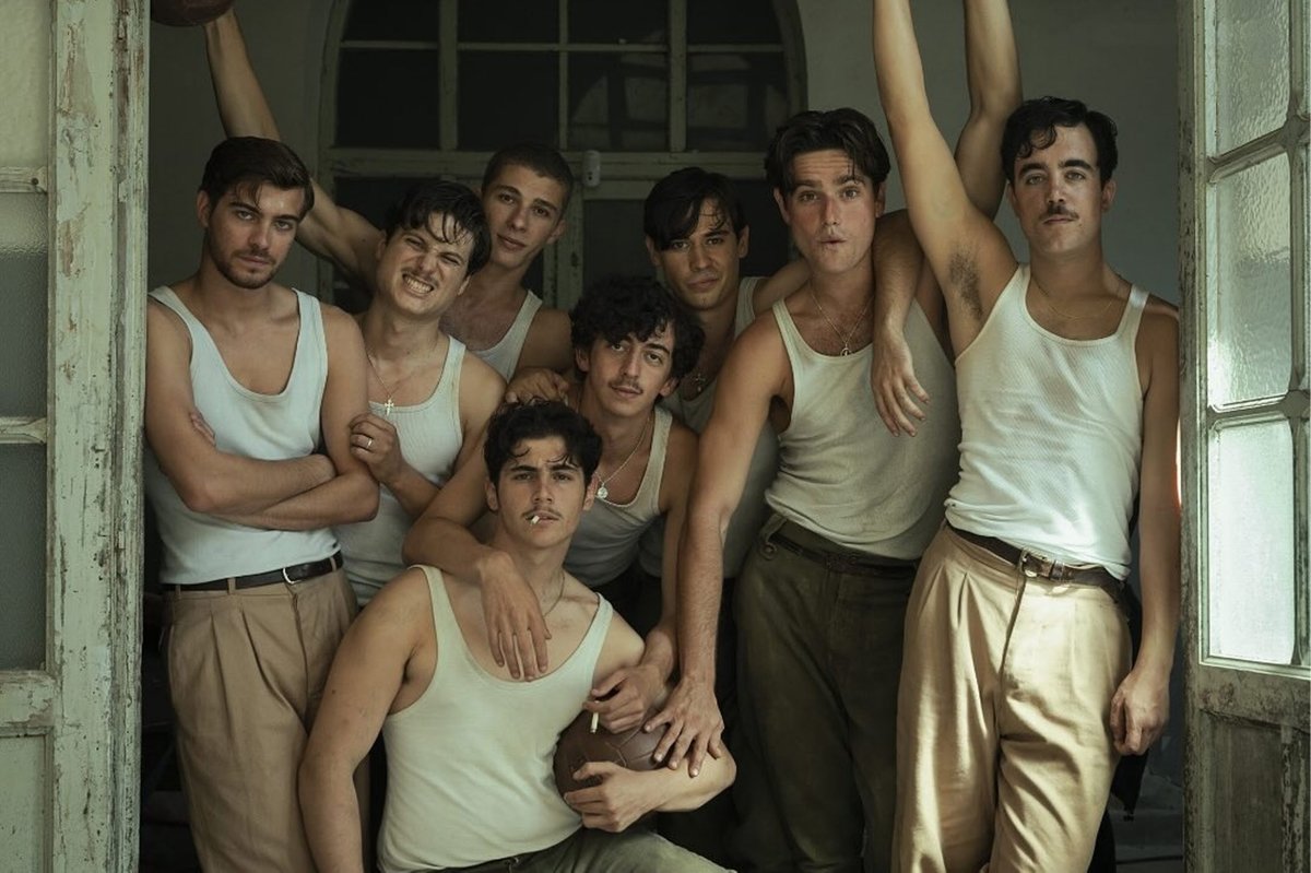 KaneEddy7's tweet photo. MIFF Film 2- #LaBolaNegra is a staggering cinematic achievement where the film making meets the ambitious nature of the story. Every moment, every character, every cut is so intentional and dripping with propulsive film making.
Review: https://t.co/nvPen7DOGV https://t.co/Z32NDVStof