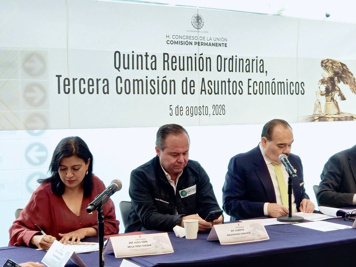 AlmaRosaGto's tweet photo. 🌱 Desde la Tercera Comisión de Asuntos Económicos de la Comisión Permanente impulsamos iniciativas que fortalecen el desarrollo sostenible, como la creación de Comisiones de #CambioClimático y Sostenibilidad en #municipios y zonas metropolitanas.

Cuidar nuestros recursos naturales es cuidar la salud y bienestar de todas y todos. 🤝🌎