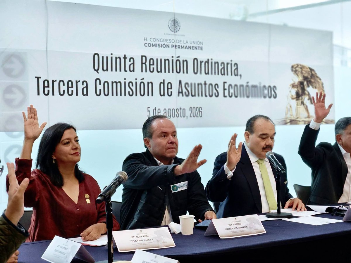 AlmaRosaGto's tweet photo. 🌱 Desde la Tercera Comisión de Asuntos Económicos de la Comisión Permanente impulsamos iniciativas que fortalecen el desarrollo sostenible, como la creación de Comisiones de #CambioClimático y Sostenibilidad en #municipios y zonas metropolitanas.

Cuidar nuestros recursos naturales es cuidar la salud y bienestar de todas y todos. 🤝🌎