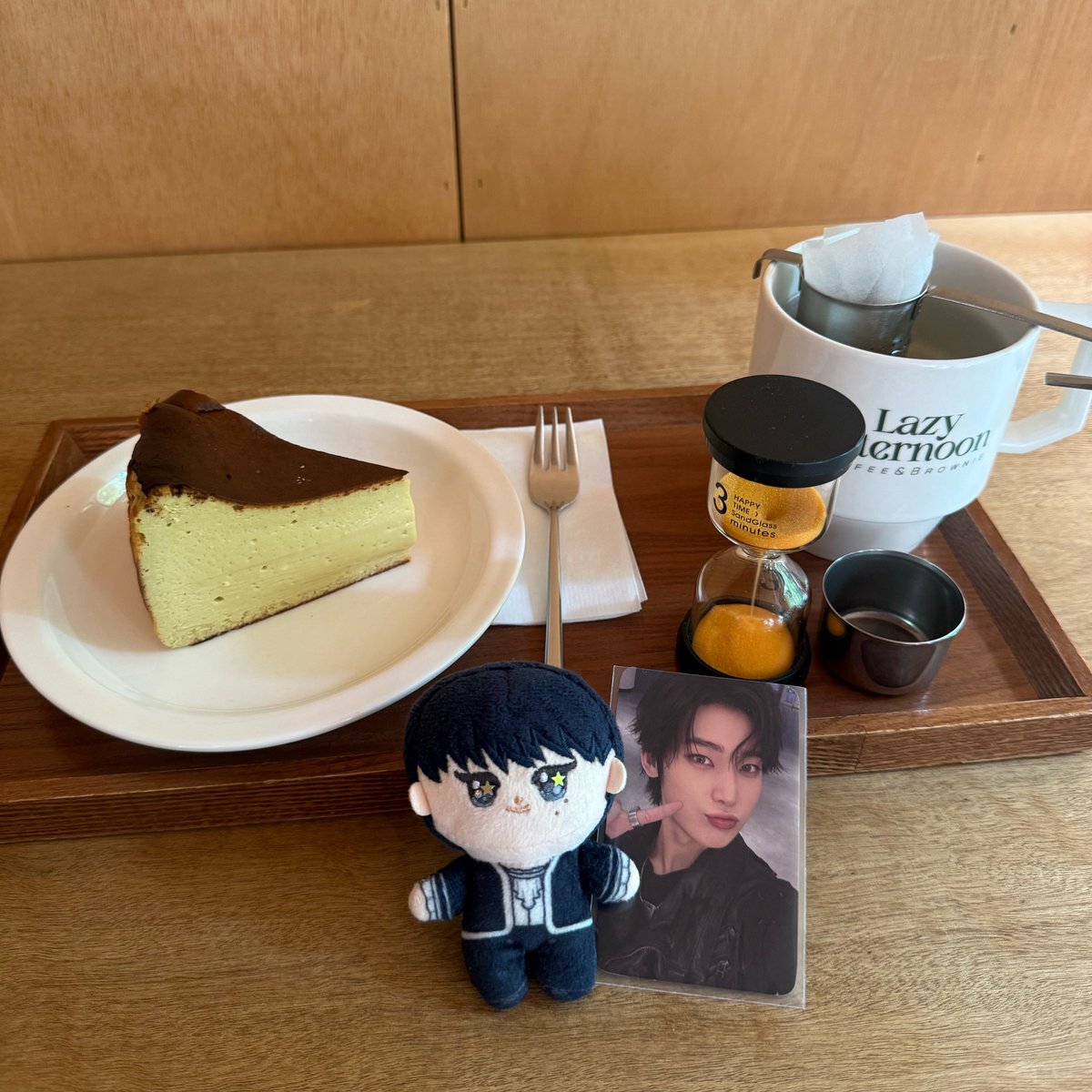 o_6u6oS2's tweet photo. 念願のLazy Afternoon☕️お店は満席でにぎわってたけど落ち着いた雰囲気ですごく居心地よかった😌オーナーさん？がすごく優しくて良い方だったからいつかまた行きたいな~❤︎ https://t.co/nNnDP6uZtX