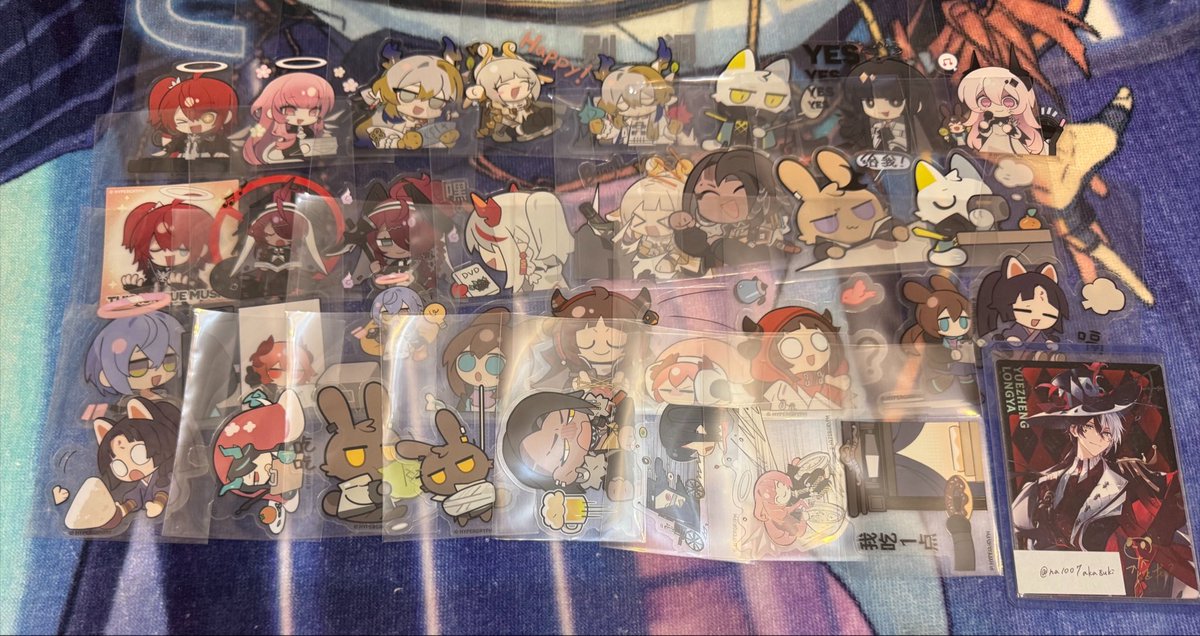 na1007akatsuki's tweet photo. 【交換/譲渡】アークナイツ ステッカー
譲)画像参照
求)同異種イグゼキュター/ファントム/トラゴーディア>logos チョンユエ
もしくは定価+送料

一部単体譲渡不可(エクシア/レミュアン/シュウ/ソーンズ/エリジウム/ヴィルトゥオーサ/ラップランドなど)、交換優先あり
郵送希望です https://t.co/xb1VmNEPXA