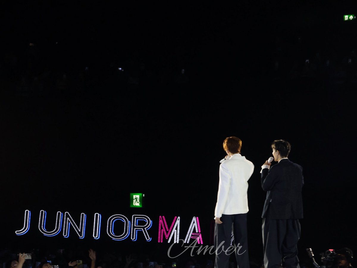 amber_xuss's tweet photo. #JuniorMarkConcertD3 https://t.co/IYMUTQGM94