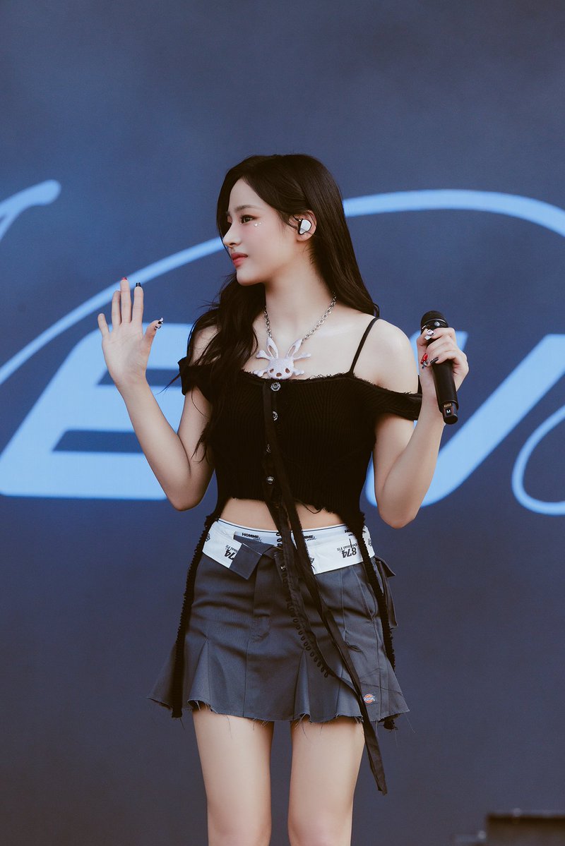 nyearsof_minji's tweet photo. 230812 NewJeans_ADOR 트위터
#민지 #MINJI https://t.co/mypE0MDpsF