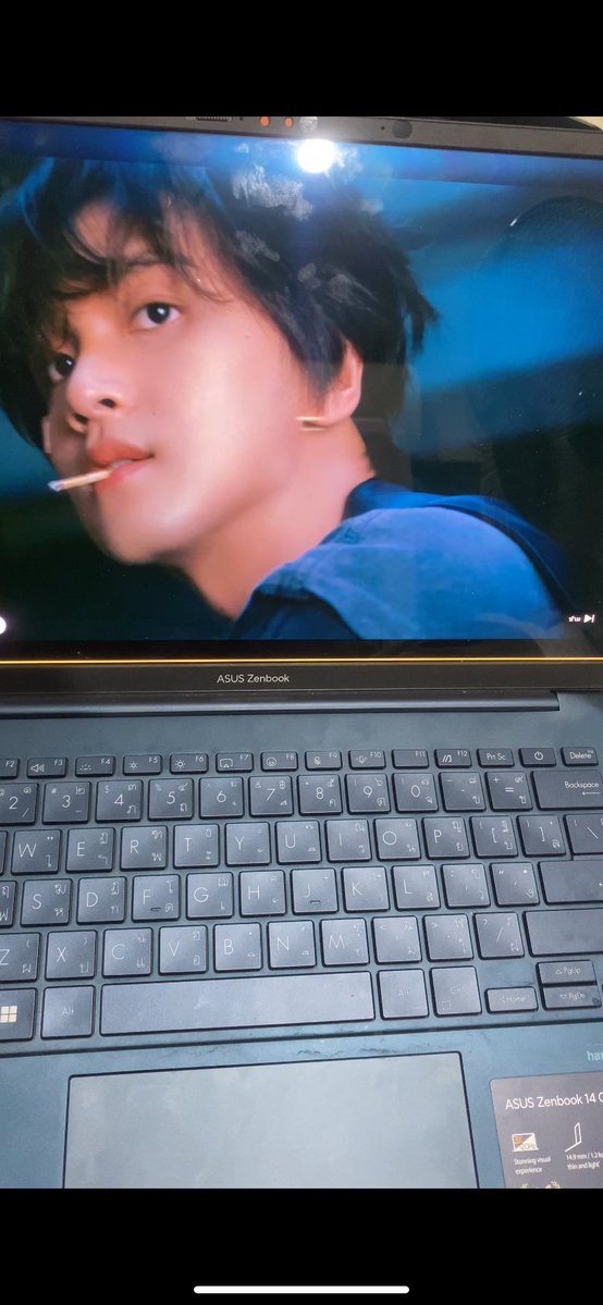 a_ppomm's tweet photo. โดนยิง ad เฉย ดูจนจบอะไม่มีข้าม https://t.co/2sy57ivcof