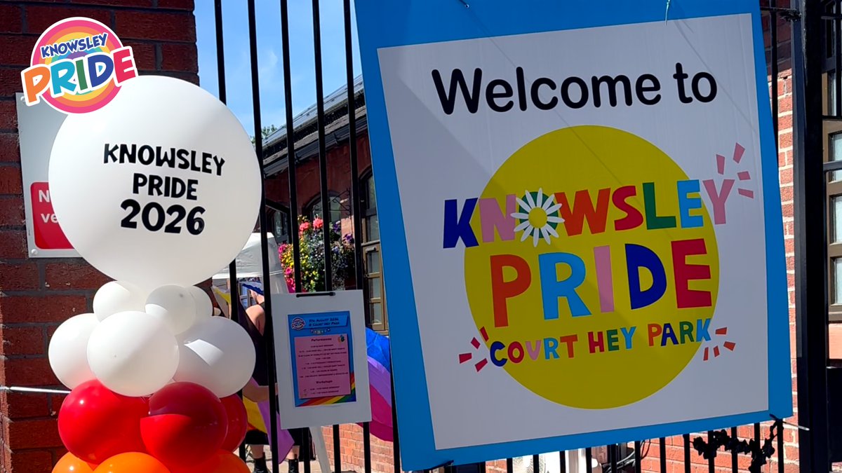 Morecrofts's tweet photo. 🌈What a brilliant weekend at the 3rd annual #KnowsleyPride! It was fantastic to be part of such an important + inclusive celebration. Thanks to everyone who stopped by to say hello, including our 🐶 visitors, you all made it a great day!
 #Pride #Solicitors #MorecroftsPeople https://t.co/9Rug2ZRNeU