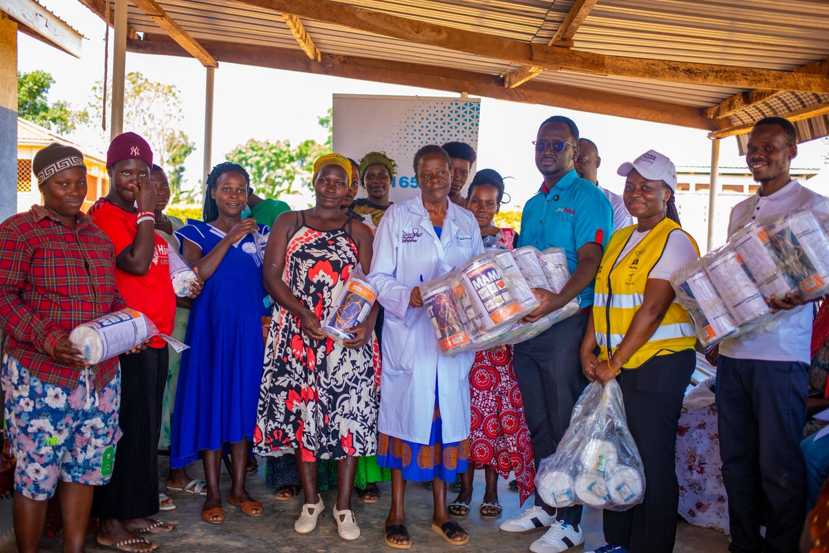 clinicPesa's tweet photo. With the influx of expectant mothers at Maddu Health Centre IV, the need for maternal support has never been more timely. 💙🤰🏾

clinicPesa stepped in with a timely donation of MaMa Kits, supporting mothers with essential items as they prepare to welcome their little ones.

Because every mother deserves to approach delivery with confidence and the support she needs.

#21DaysOfYelloCare #DoingForTomorrowToday