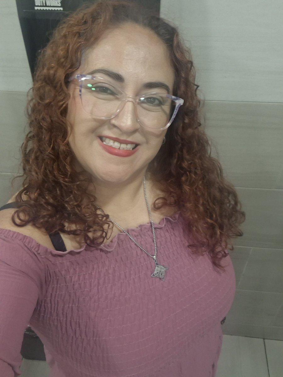 camachoanna's tweet photo. Summer vibes !!! Y yo.feliz 
👌🔆💕💜♐️☕️ https://t.co/FXj0rFQaIe