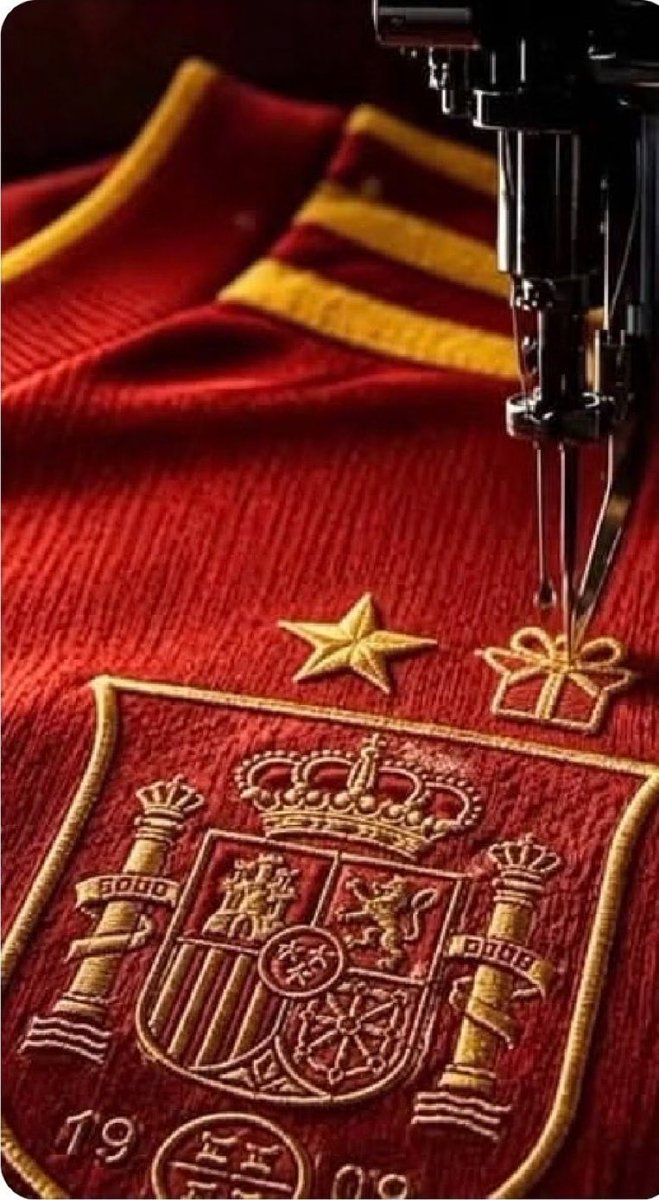 fer_okkk's tweet photo. @efrenxu @IvaanBlanco26 El mundial fue un regalito de la FIFA para España, cualquier futbolero te lo puede decir. Y lo único roto es el culo de las españolas por parte de los marroquíes. https://t.co/yK4T83Vg4h
