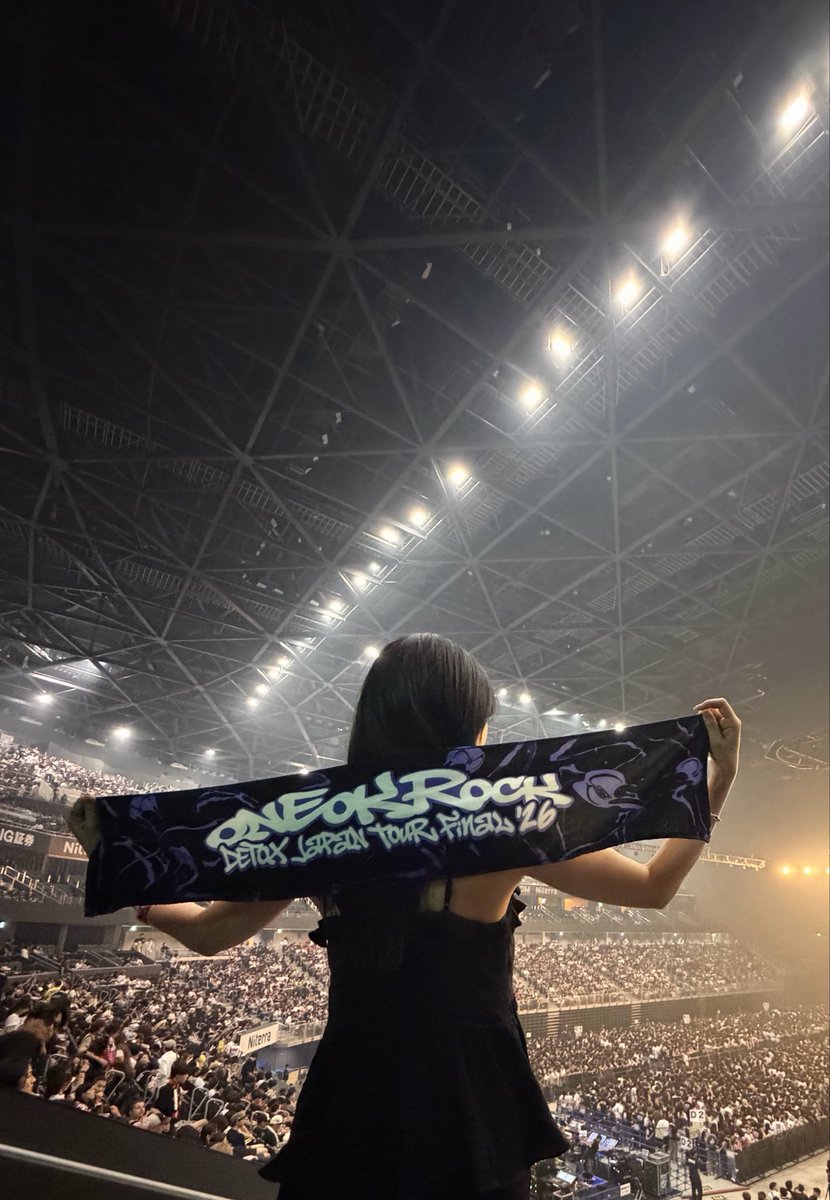mk_hbb's tweet photo. 本当に最高だったー！
#DETOX #ONEOKROCK #igアリーナ https://t.co/WpeoZ9HN0x