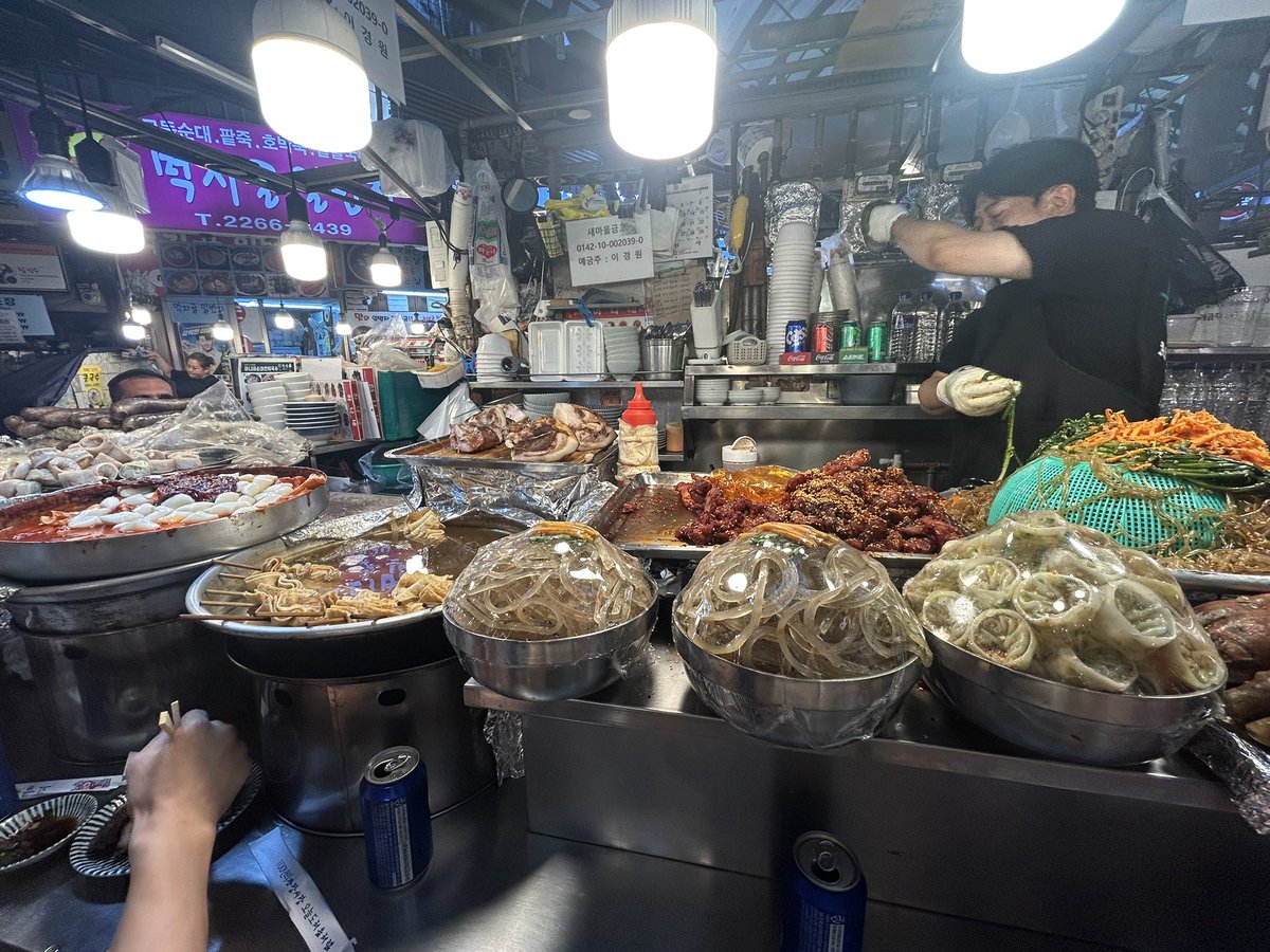 nonpika07's tweet photo. 간장게장을 먹었어요🦀
カンジャンケジャン食べました🦀 https://t.co/qSfgYnkpY4