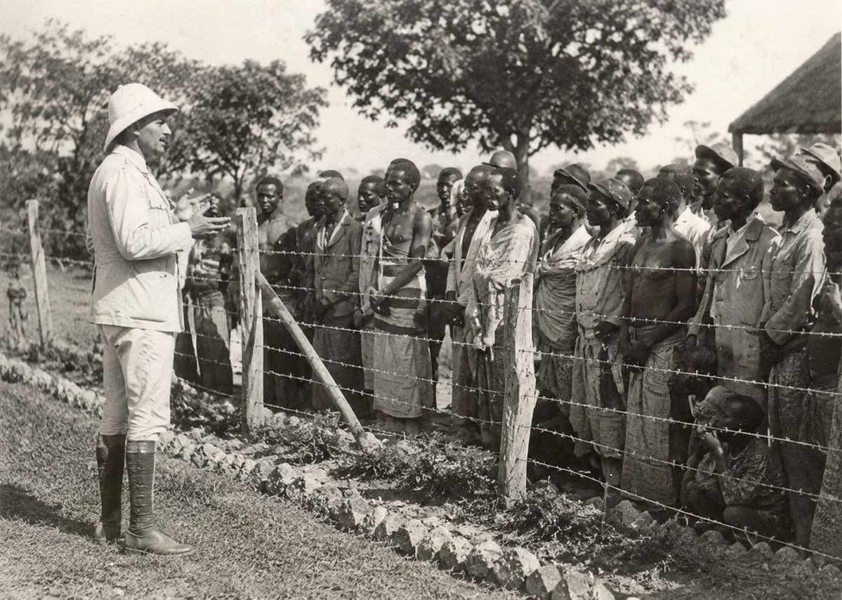 dhikims's tweet photo. 1942 vs 2026
History repeats itself.
Soon utaskia 🎵get out of my yard, get out of my yard🎵 https://t.co/PajMxt9wev