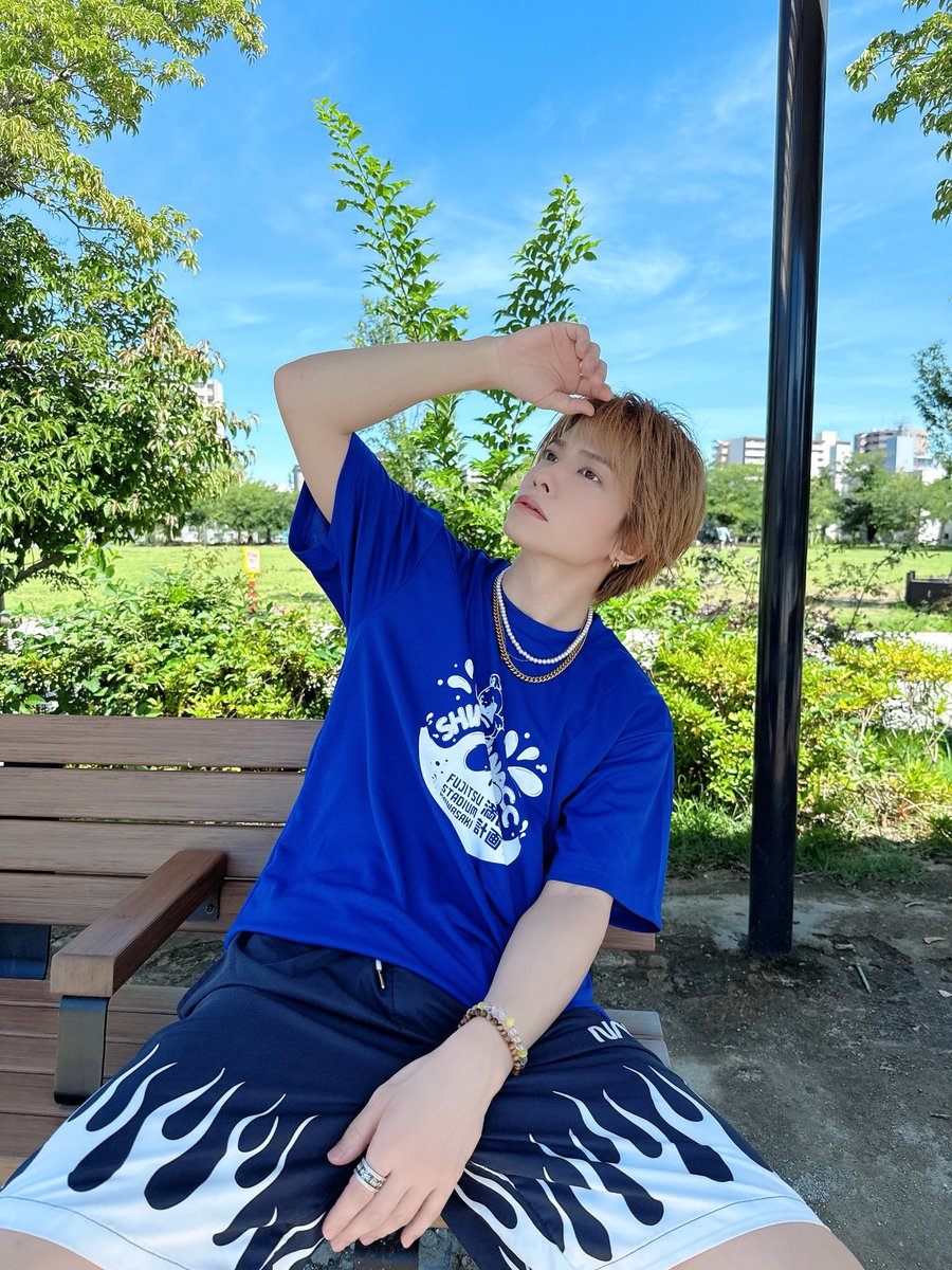 occult_box's tweet photo. 小澤廉35歳になりました！
今まで支えてきてくれた皆様
応援してきてくれた皆様
周りにいてくれた皆様
本当にありがとうございます！

35歳の小澤廉&amp;OZAWARENを
よろしくお願いします！

ありがとう！感謝！ https://t.co/eVmeJkQFfj
