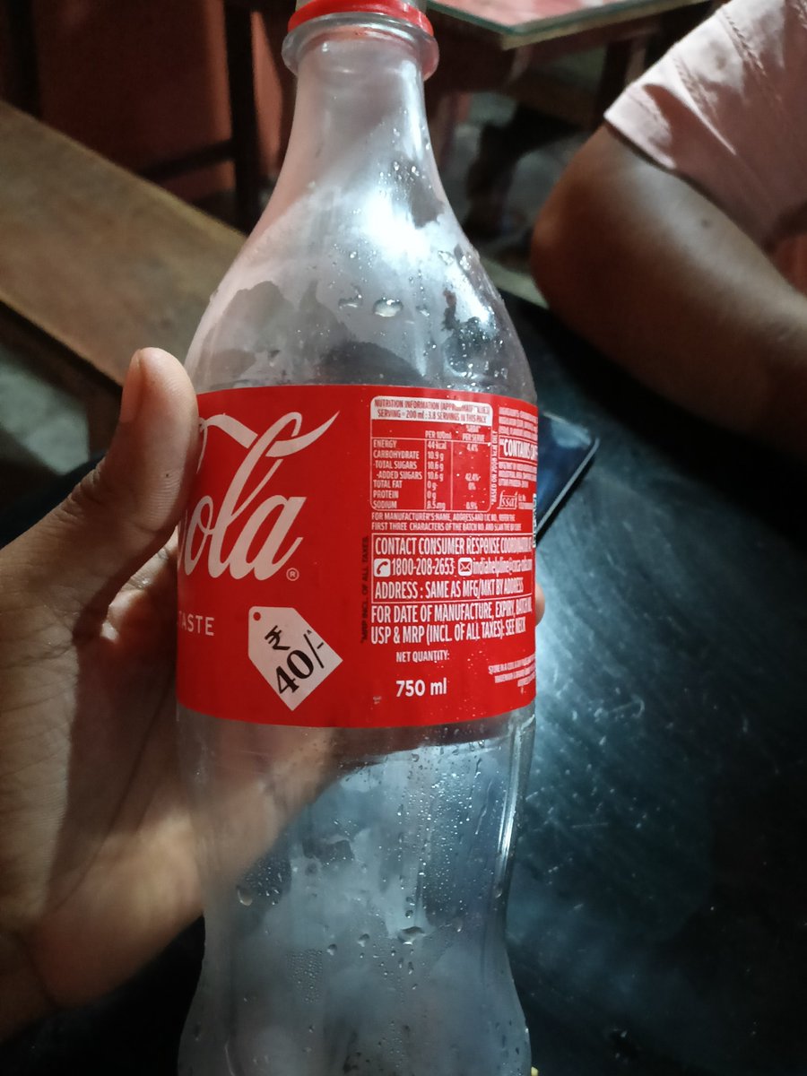 ddinfaa's tweet photo. Charged ₹45 for a 750 ml Coca-Cola bottle with a printed MRP of ₹40. Consumers shouldn't be charged above MRP. Please look into this. #ConsumerRights @jagograhakjago @consumeraffairs https://t.co/NSZBiRsROg