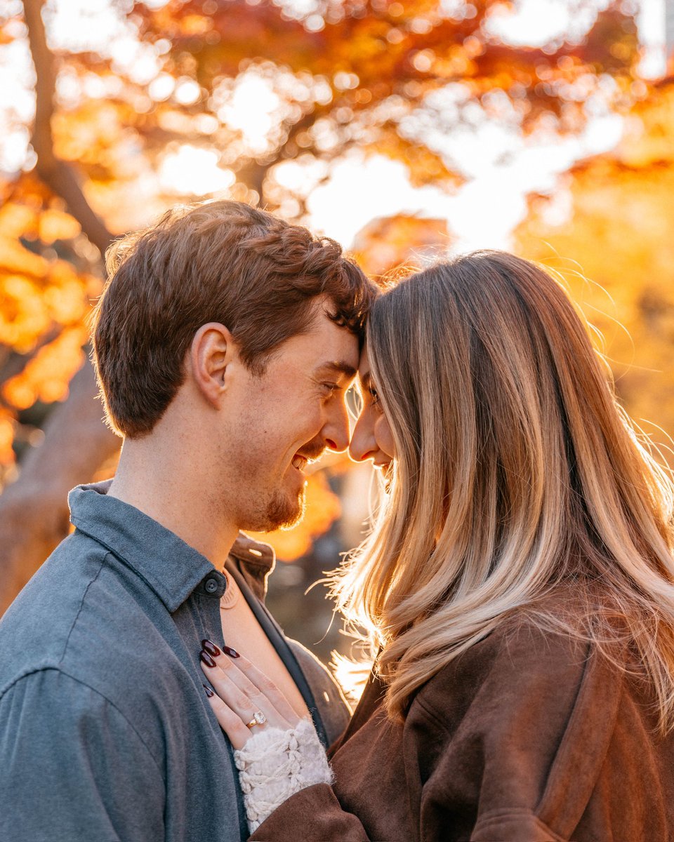 kilaparnell's tweet photo. No poses, just a walk through Tokyo in fall.
Crisp air, changing leaves, and real moments.
Send a message to plan your shoot.

.

.

.

.
#tokyocouple #tokyoautumn #fallintokyo #tokyophotographer #tokyophotoshoot https://t.co/LOeV4QGP4j