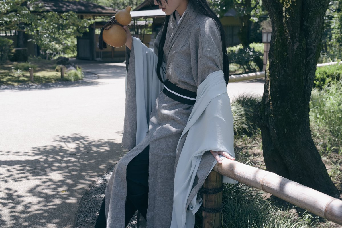 anrvoc's tweet photo. 知己5周年おめでとう⛰️🪢🍶🪭
写真 @hayamikoc_nui  
shl｜cos https://t.co/Gi2LtocaVn