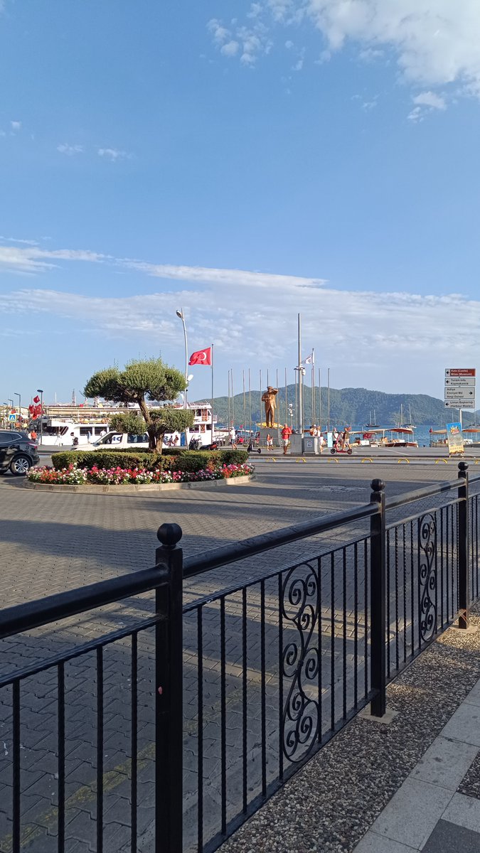 vireliaaa's tweet photo. sen daha güzelsin https://t.co/i5S0u2jlp2