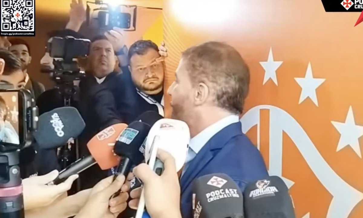 Taylor_FJV's tweet photo. Vitor Hugo??? https://t.co/RJLQYLsBLB