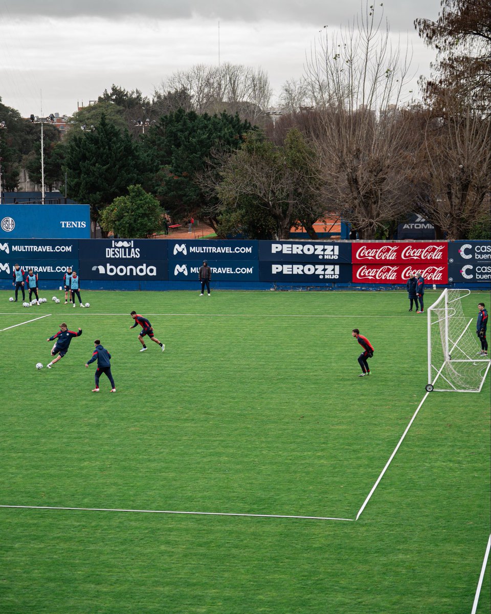 SanLorenzo's tweet photo. San Lorenzo sigue entrenándose en Ciudad Deportiva. https://t.co/z3avXV28t0